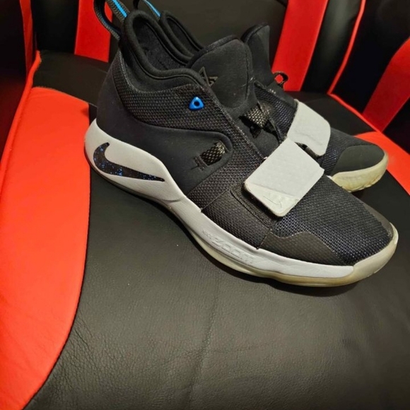 3 pair of men's shoes - Picture 4 of 9